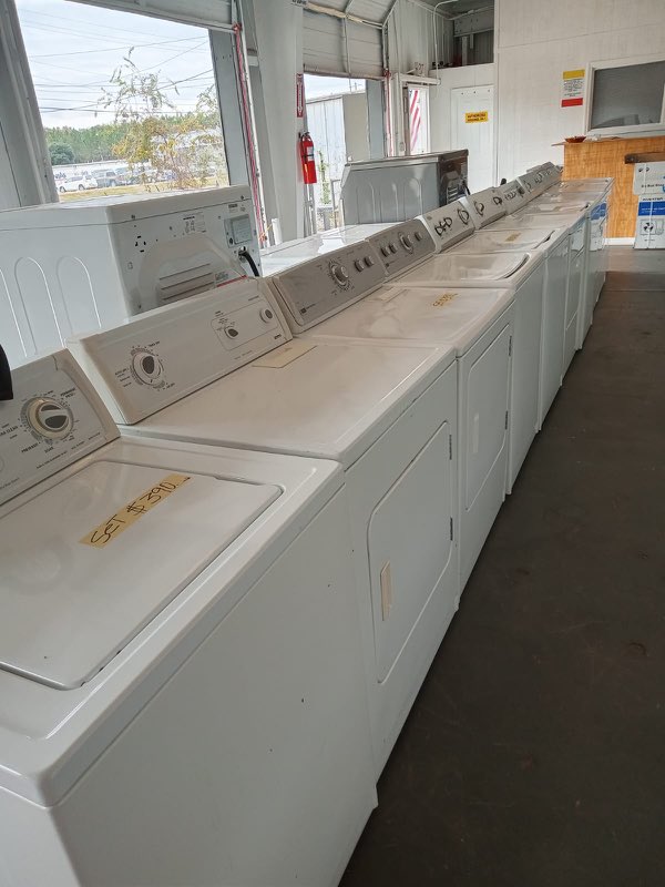 Roberto Appliances used appliance store photo