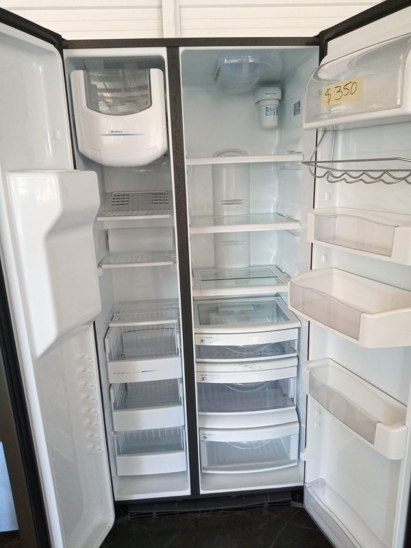 Roberto Appliances used appliance store photo