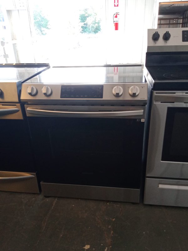 Roberto Appliances used appliance store photo