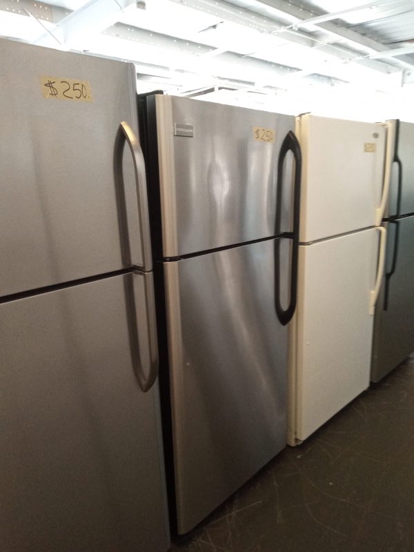 Roberto Appliances used appliance store photo
